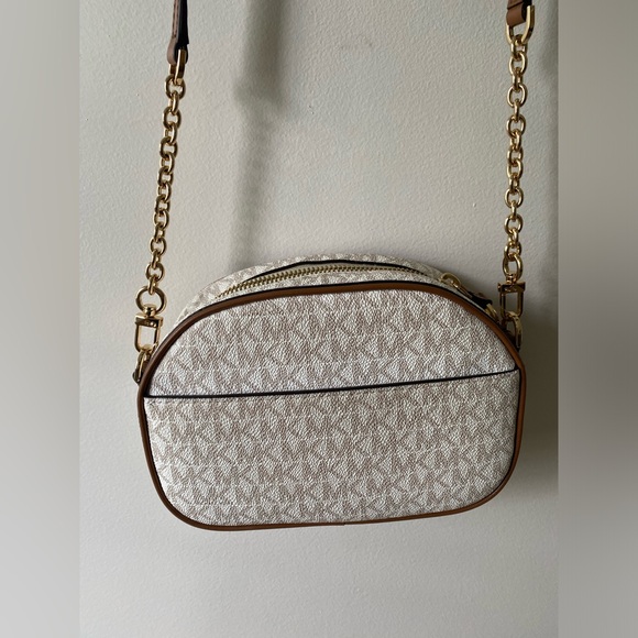 Michael Kors crossbody bag - Picture 2 of 5